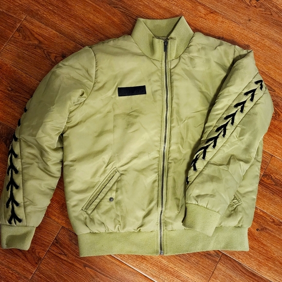 Jacket - Picture 4 of 4